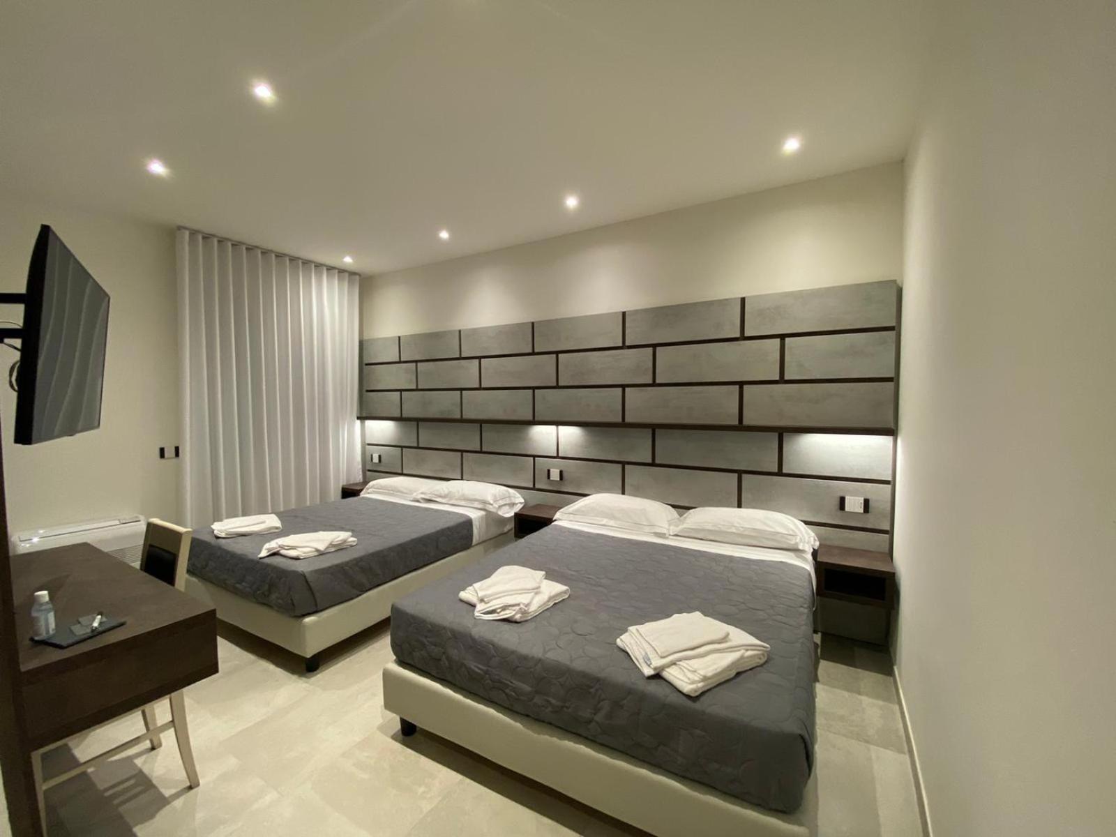 B&B Bertani Modena Bagian luar foto