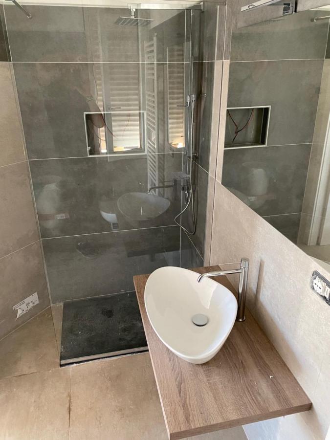 B&B Bertani Modena Bagian luar foto
